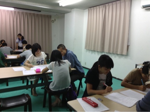 中学生対象・夏の復習会が始まりました！